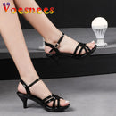 Sandália feminina confortável couro de patente 6cm verão estudante sapatos moda estilo simples fivela cinta festa fina saltos altos tamanho 43