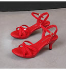 Sandálias de salto alto Peep Toe para mulheres, corrediças sensuais para festas de boate, sapatos cruzados, saltos finos, cor doce, tamanho grande 43, verão