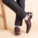 Moda masculina sapatos casuais de couro padrão de crocodilo sapatos de luxo deslizamento-em sapatos de casamento brogues de couro tamanho grande 38-48