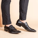 Moda masculina sapatos casuais de couro padrão de crocodilo sapatos de luxo deslizamento-em sapatos de casamento brogues de couro tamanho grande 38-48