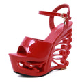 Sandálias plataforma de couro pu estilo estranho, sapatos femininos de salto personalizado, tamanho grande, rebite, salto alto, sandálias gladiador