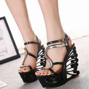 Sandálias plataforma de couro pu estilo estranho, sapatos femininos de salto personalizado, tamanho grande, rebite, salto alto, sandálias gladiador