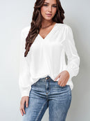 2026 Amazon Hot-Selling Women's Clothing Satin Pleated Long-Sleeve Top V-Neck Casual Loose Satin Commuter Shirt