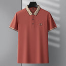 Camisa Polo Masculina Premium com Detalhes Listrados, Emblema Bordado, Tecido Respirável, Versátil para Trabalho e Ocasiões Casuais