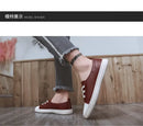 Novos Sapatos Europeus para Homens, Sapatos Casuais de Couro, Sapatos de Skate Fashion, Tênis de Rua com Cadarço para Jovens