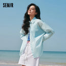 Camisa Feminina Semir com Proteção UV 2026, Texturizada, Lisa, Ombro Caído, Estilo Urbano Casual para o Dia a Dia, Macia e Confortável