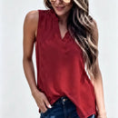 Blusa Feminina Casual de Verão com Decote V, Sem Mangas, Cor Sólida, Detalhe Plissado e Caimento Solto para o Dia a Dia
