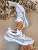 Sapatos femininos de duas cores para trabalho, tênis casuais femininos 2026 com frete grátis.