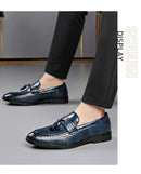 Novos Sapatos Sociais de Couro Masculinos 2026 Estilo Britânico Moda Masculina Sapatos de Vestir Cor Sólida Tamanhos Grandes Loafers de Grife