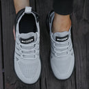 Homens sapatos de malha respirável sapatos esportivos casuais tênis de treinamento de corrida secagem rápida e resistente ao desgaste estilo novo tamanos femininos