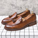 Sapato de couro casual masculino, sapato de casamento com franja de boi, sola de boi, moda estilista, alta qualidade, novo