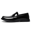 Novos Sapatos Masculinos de Couro Envernizado Penny Loafers 2026 com Design Slip-On, Palmilha Macia e Sola Resistente ao Desgaste para Negócios, Casamentos e Festas