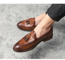 Sapato de couro casual masculino, sapato de casamento com franja de boi, sola de boi, moda estilista, alta qualidade, novo