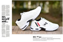 Tênis de couro masculino casual versátil sapatos ao ar livre antiderrapante calçado de corrida moda masculina sapatos de tabuleiro zapatos homme