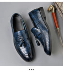 Novos Sapatos Sociais de Couro Masculinos 2026 Estilo Britânico Moda Masculina Sapatos de Vestir Cor Sólida Tamanhos Grandes Loafers de Grife