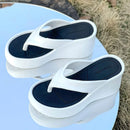 Chinelos Femininos de Moda, Sapatos de Plataforma de EVA Macio para o Verão, Chinelos de Praia para Meninas, Sandálias de Salto Alto com Sola Grossa