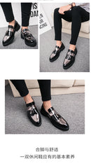 Moda dourada masculina casual deslizamento-on borla patente mocassins fundo grosso elevador sapatos masculinos sapatos de festa sapatos de negócios brogue