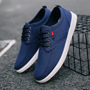 Novos tênis masculinos de lona, sapatos casuais respiráveis para homens, sapatos confortáveis para dirigir, tênis com cadarço, zapatillas de hombre