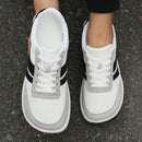 Sapatos baixos simples e elegantes de pés largos para homens e mulheres, sapatos casuais 2025 verão sapatos esportivos resistentes ao desgaste skate