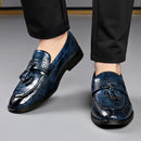 Novos Sapatos Sociais de Couro Masculinos 2026 Estilo Britânico Moda Masculina Sapatos de Vestir Cor Sólida Tamanhos Grandes Loafers de Grife