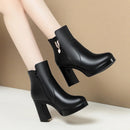 Sapatos de plataforma de lã quente para mulheres, botas de couro curtas impermeáveis, salto alto super, tornozelo preto, luxo, outono, inverno