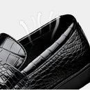 Novos Sapatos Sociais de Couro Masculinos 2026 Estilo Britânico Moda Masculina Sapatos de Vestir Cor Sólida Tamanhos Grandes Loafers de Grife