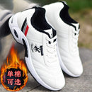 Tênis de couro masculino casual versátil sapatos ao ar livre antiderrapante calçado de corrida moda masculina sapatos de tabuleiro zapatos homme