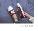 Novos Sapatos Europeus para Homens, Sapatos Casuais de Couro, Sapatos de Skate Fashion, Tênis de Rua com Cadarço para Jovens