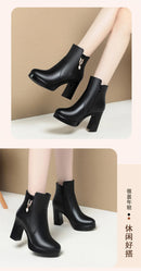Sapatos de plataforma de lã quente para mulheres, botas de couro curtas impermeáveis, salto alto super, tornozelo preto, luxo, outono, inverno