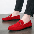 Sapato masculino de camurça vermelha, mocassim de couro macio, sapatos baixos casuais confortáveis, moda primavera, novo, 2023