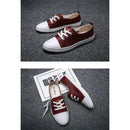Novos Sapatos Europeus para Homens, Sapatos Casuais de Couro, Sapatos de Skate Fashion, Tênis de Rua com Cadarço para Jovens