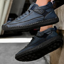 Sapatos masculinos de couro feitos à mão, mocassins casuais de couro respirável, sapatos baixos da moda, sapatos com ferramentas, plus size