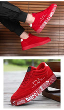 Tênis respiráveis de cano médio, design gráfico de coração e música, sapatos casuais de streetwear para casais, dia dos namorados e presente de aniversário