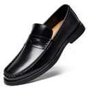 Novos Sapatos Masculinos de Couro Envernizado Penny Loafers 2026 com Design Slip-On, Palmilha Macia e Sola Resistente ao Desgaste para Negócios, Casamentos e Festas