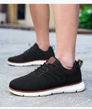 Tênis casual sapatos respirável masculino andando malha sola macia ao ar livre anti deslizamento viagem confortável tênis de corrida tenis masculino