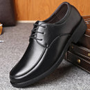 Sapatos de pele formais masculinos moda casual tênis social elegante tendência plana zapatos primavera outono novos sapatos de negócios masculinos