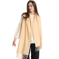 62 cores sólidas mulheres cachecol de inverno quente engrossar xale de caxemira moda ao ar livre luxo borlas pashmina senhora envoltório cachecóis à prova de vento