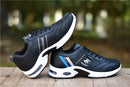 Tênis de couro masculino casual versátil sapatos ao ar livre antiderrapante calçado de corrida moda masculina sapatos de tabuleiro zapatos homme