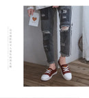 Novos Sapatos Europeus para Homens, Sapatos Casuais de Couro, Sapatos de Skate Fashion, Tênis de Rua com Cadarço para Jovens